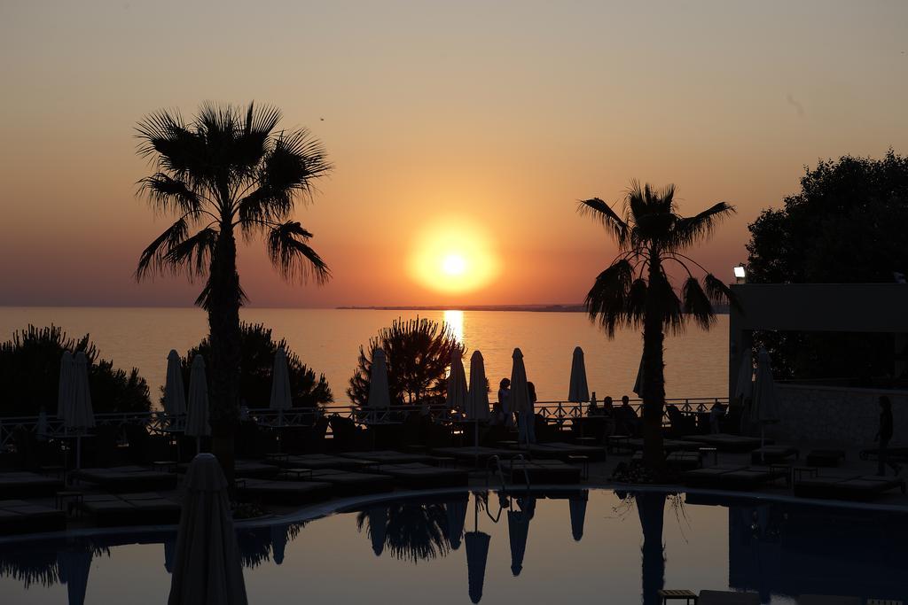 Portes Beach Hotel Nea Poteidaia Zewnętrze zdjęcie